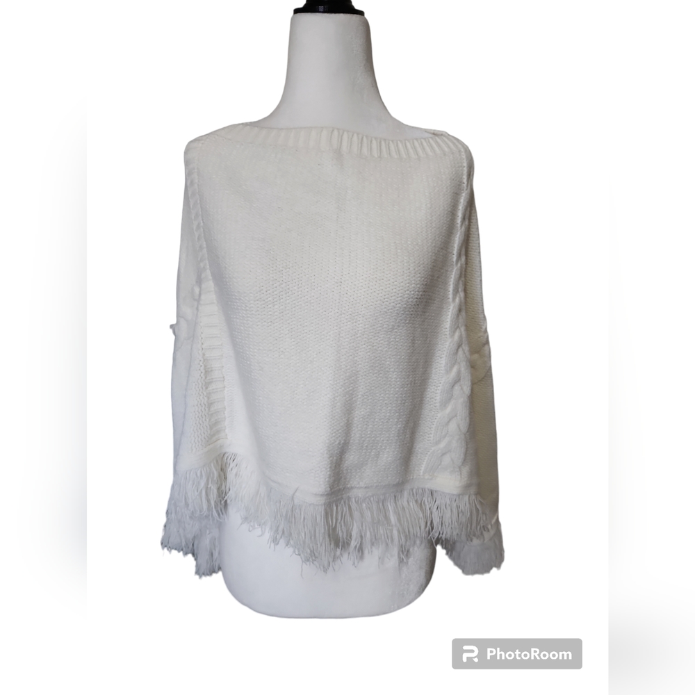 Poncho/girl